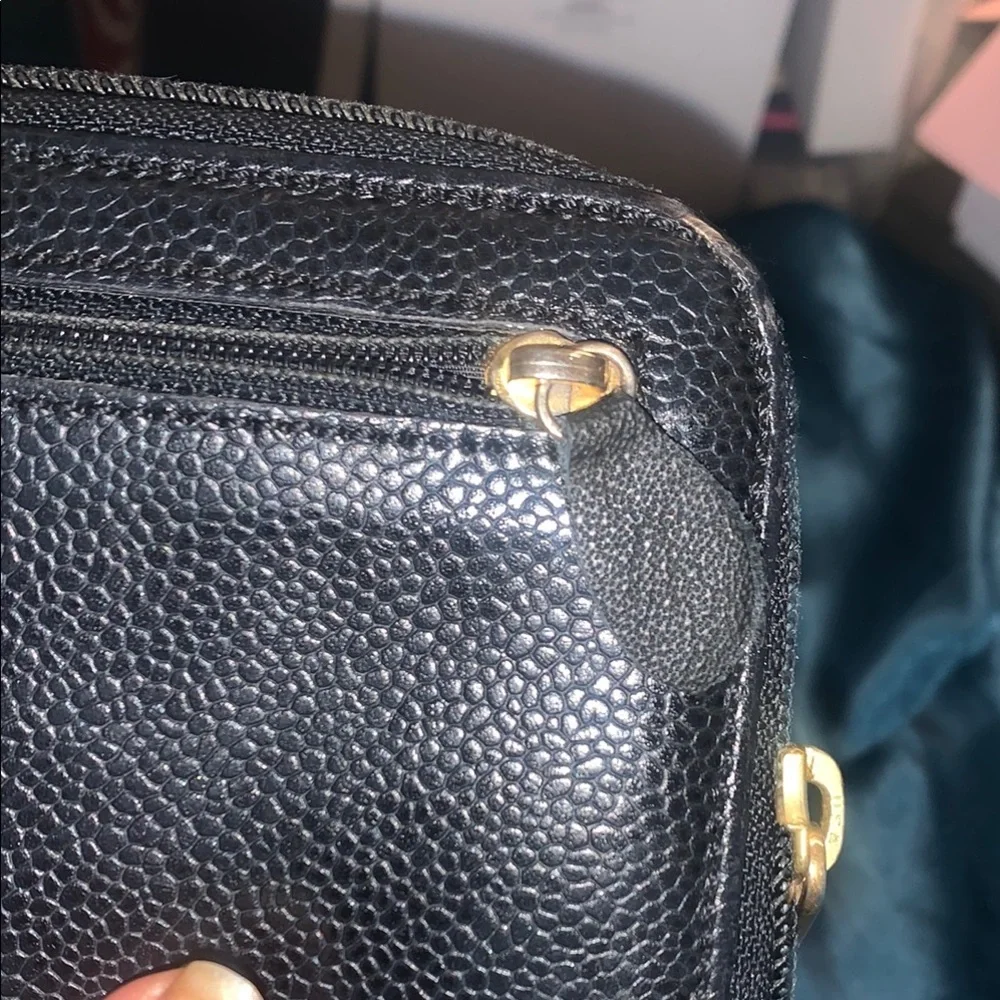 Chanel Black Caviar Leather Wallet Great Condition - Picture 5 of 10